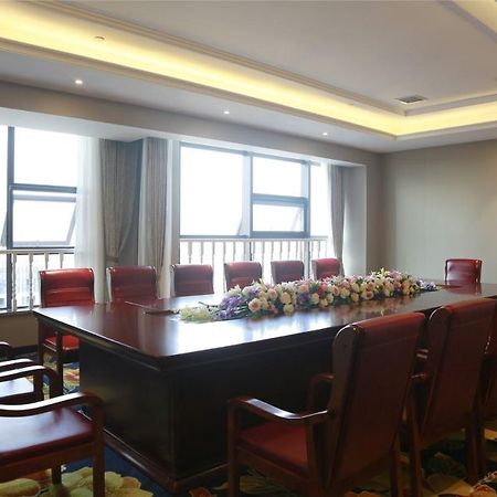 Xingzhou International Hotel Hanzhong Dış mekan fotoğraf