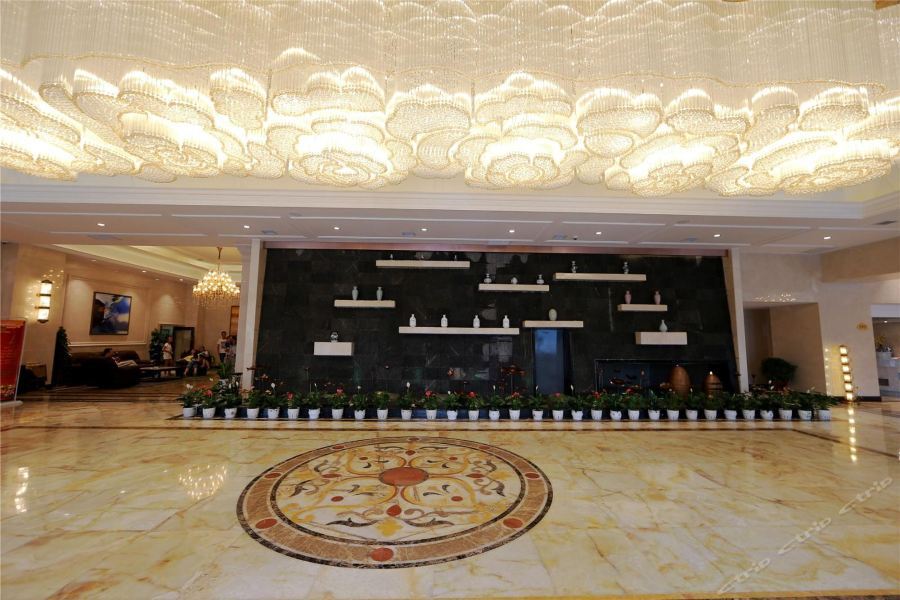 Xingzhou International Hotel Hanzhong Dış mekan fotoğraf